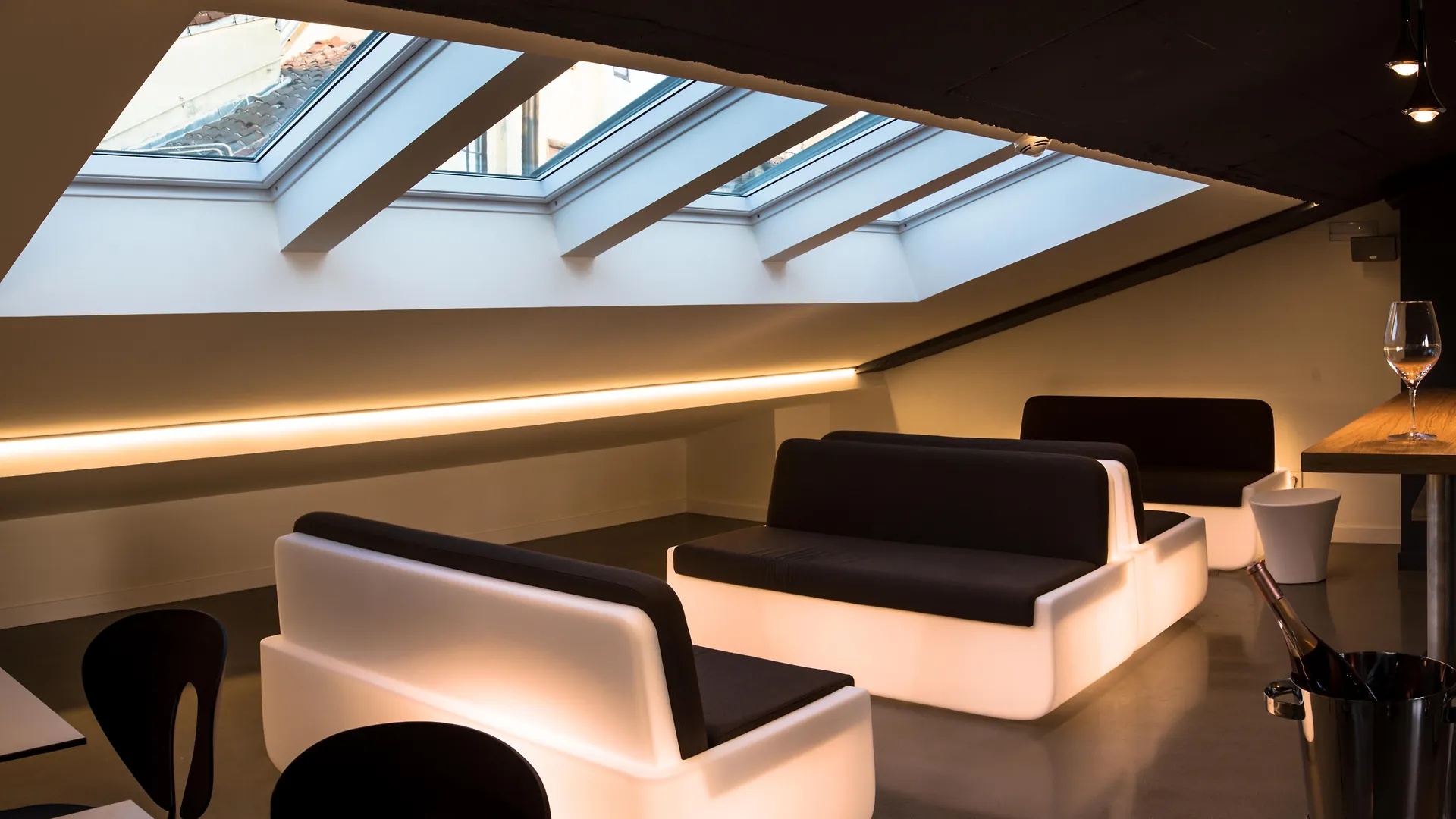 Hotel Pompaelo Urban Spa 팜플로나 4*,  스페인