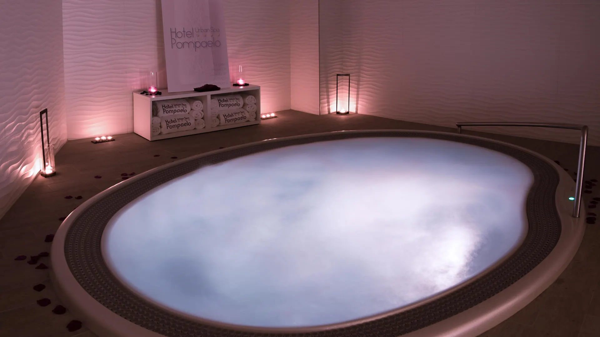 Hotel Pompaelo Urban Spa 팜플로나